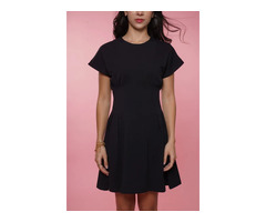 Explore Trendy Short Dresses for Women – Summer Styles Now Available!